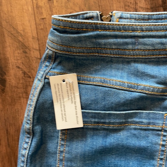 Anthropology jean skirt - Picture 4 of 10